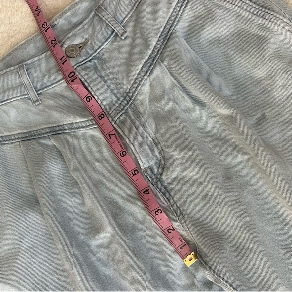 Levi‎ Straus Women’s Baggy Featherweight High Waist Crop Wide Leg Light Jeans 29 - Picture 9 of 13